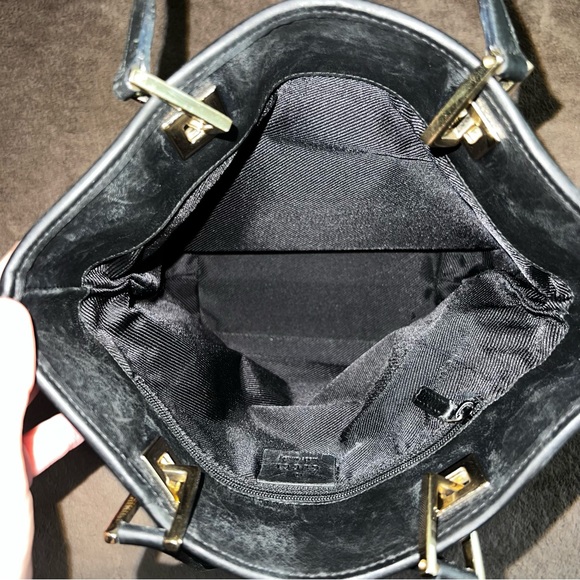 GUCCI GG CANVAS SMALL TOTE - Picture 7 of 15